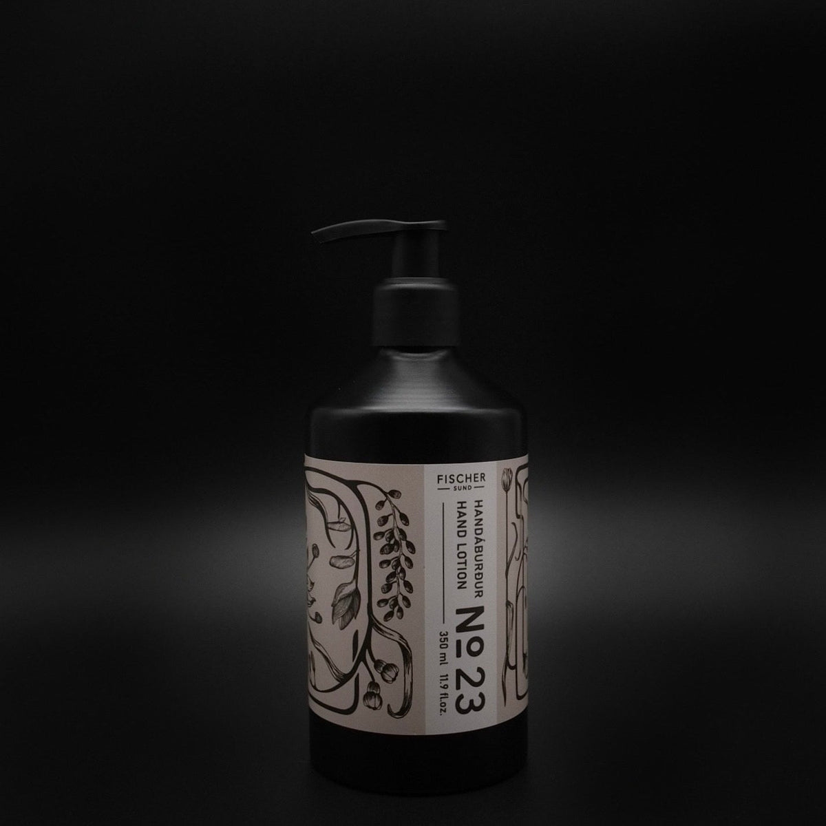 Fischersund No. 23 hand lotion in aluminum bottle