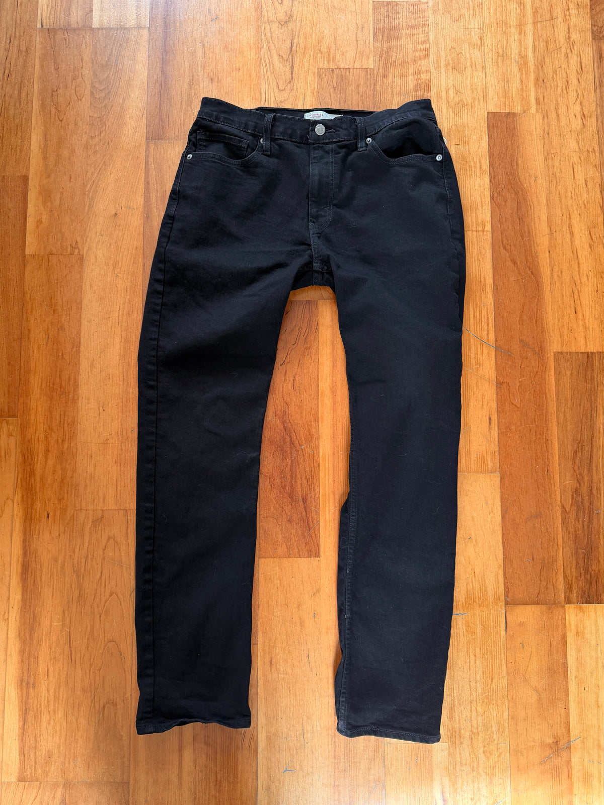 tk uchi. unwashed vintage Levi's — 32/32 Black